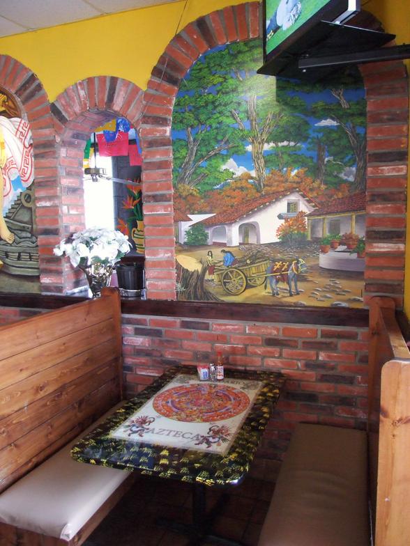 Dinner and Lunch Booth at Los Jimadores in Peoria